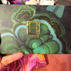Hipdot Cenote Eyeshadow